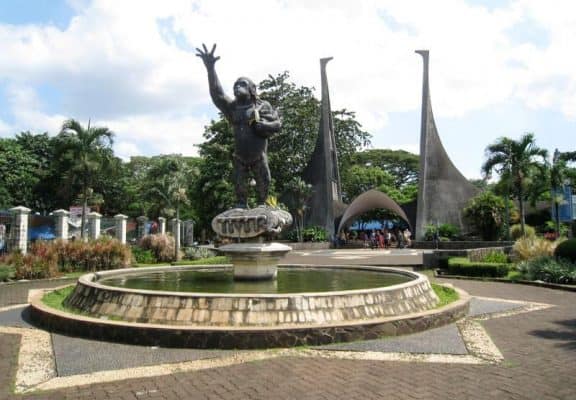 tempat wisata di Jakarta Kebun Binatang Ragunan