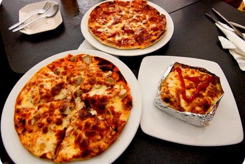 Pizza Kayu Bakar Kedai Kita